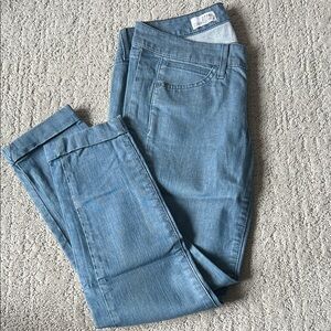 1969 Light Wash Women's skinny jeans